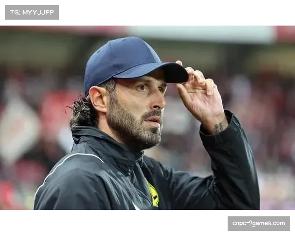 官方：萨索洛主帅因训练强度争议遭内部调查，球员称负荷过大